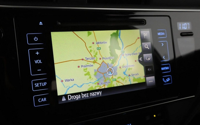 Toyota Auris cena 70600 przebieg: 105397, rok produkcji 2017 z Biała małe 326